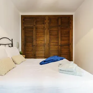 https://malagasuite-downtown-apartment.hotelsinnerja.org